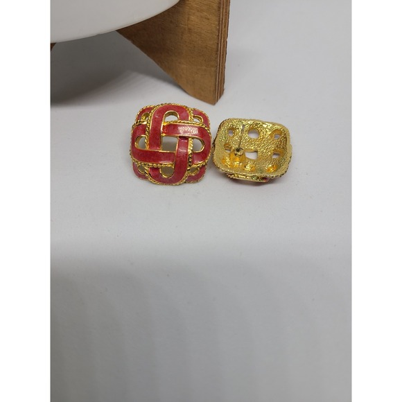 Red & Gold‎ Tone Earrings Square Woven Design Studs Ladies Pre-Owned - Picture 3 of 6